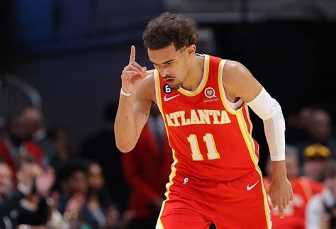 Nba Trae Young Leads Hawks In Romp Over Spurs Inquirer Sports