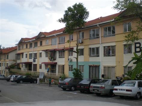 Halaman kenanga apartment is an apartment complex in the lip sin neighbourhood of sungai dua, penang. PILLAY AUCTION HOUSE: August 2010
