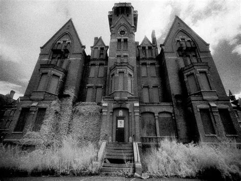 Il Danvers State Hospital Ilparanormale