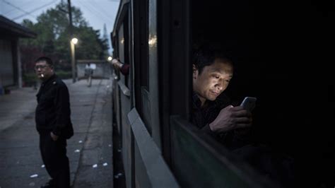China Cracks Down On News Reports Spread Via Social Media The New York Times