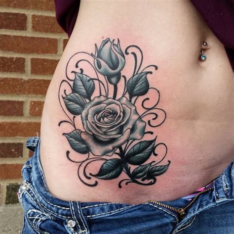 Getting a tattoo on my hip. 35 Seductive Hip Tattoo Designs for Girls - Heat the Floor