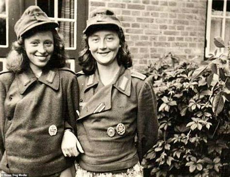 Nazi Soldiers Don Skirts Dresses And Bras In Second World War Photos