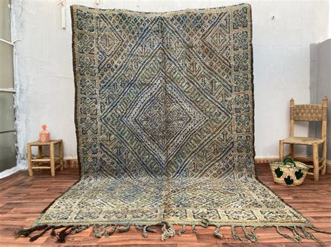 Splendid Moroccan Berber Carpet 64 Ft X 93 Ft Vintage Etsy