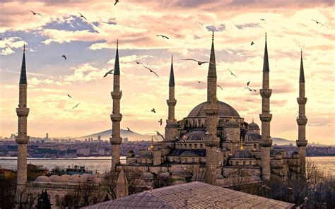 Istanbul, its largest city, is actually standing on. Turkey Wallpapers | Best Wallpapers