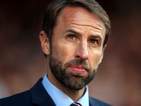 Southgate Becomes First England Manager Not To Make Substitution In 25