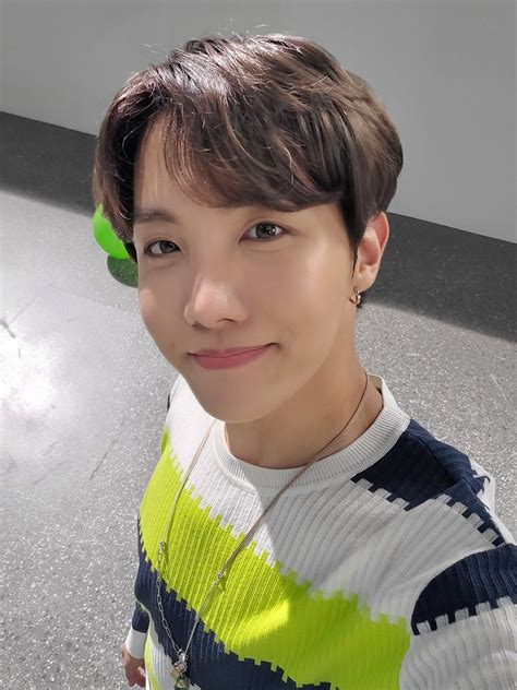 Bts Member J Hope To Attend Louis Vuitton 2023 Fashion Show In Paris