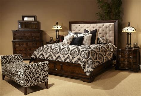 Mid century modern nightstand gallery. Michael Amini Bella Cera Bedroom Set with Fabric Tufted ...