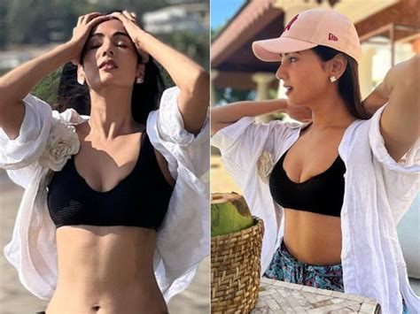 Sonal Chauhan Turns The Heat As Her Bikini Pictures Go Viral