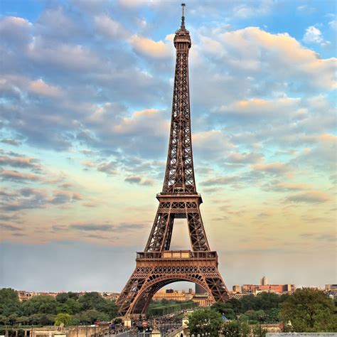 Eiffel Tower Paris France Photo Hd Wallpaper Free High Definition