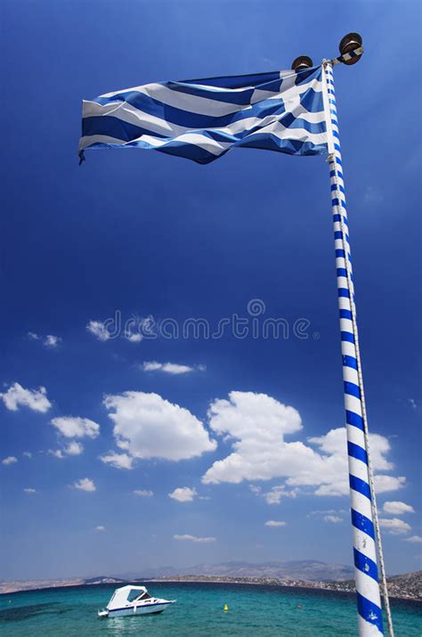 Vlag van griekenland kopen griekse vlag online bestellen. Vlag van Griekenland stock afbeelding. Afbeelding ...