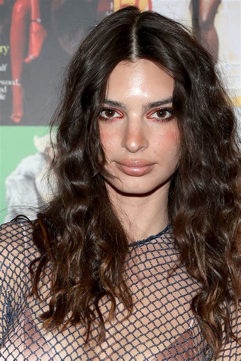 Emily Ratajkowski Defends Controversial Plunging Dress Popsugar Fashion