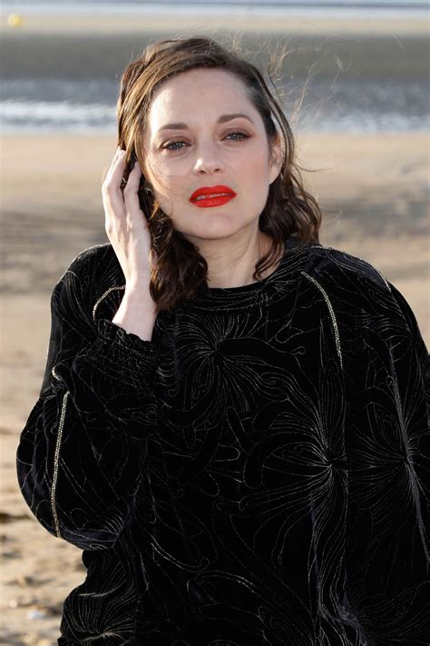 Or how i got into an argument, taxi, furia, pretty things and. Marion Cotillard - Cabourg Film Festival Jury Photocall 06 ...