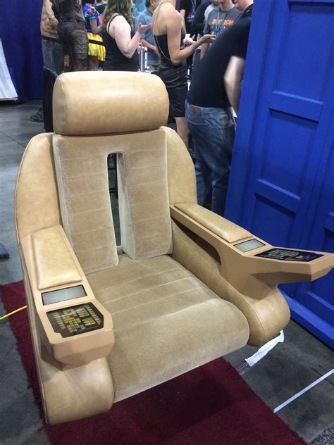 Star Trek Next Generation Captains Chair From The Hollywood Scifi