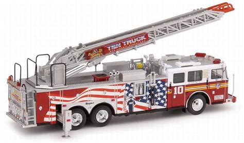Code 3 Fdny Seagrave Rear Mount Ladder 10 12724