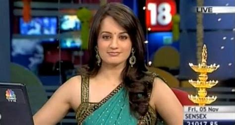 Top 10 Most Beautiful News Anchors In India 2020 Trendrr