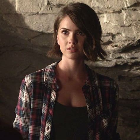 Pin On Shelley Hennig