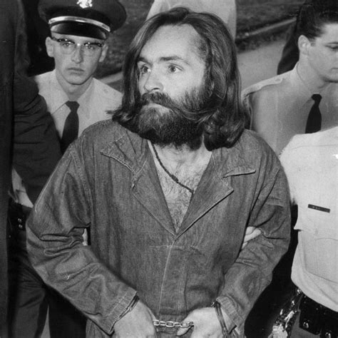 Charles Manson Quem Hist Ria Do L Der Da Seita Hippie Assassina