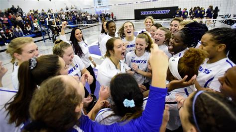 Onto The Next Women S Volleyball Topples Host Captains In Ncaa Regional Semifinals To Continue