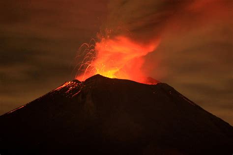 Volcano Screams Alaska’s Redoubt Eruption Yields Strange Phenomenon