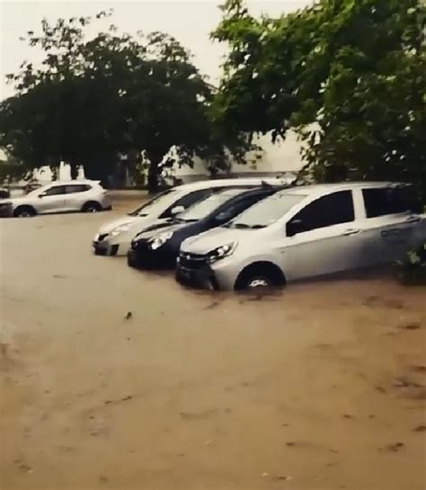 Masa salat muslim di shah alam hari ini, fajr, dhuhr, asr, maghrib & isha'a. Banjir Kilat Di Shah Alam Sehari Sebelum Ramadan, Pemilik ...