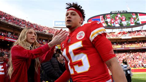 Patrick Mahomes Laughs Off Rumors Of Rift With Fiancée Brittany Matthews