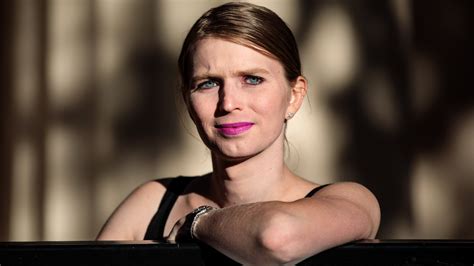 How To Support Chelsea Manning And Incarcerated Trans People On