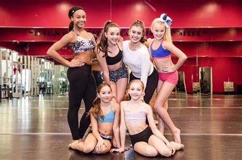 Mackenzie Ziegler Dance Moms S6 Stills [2016] Dance Moms Dancers Dance Moms Minis Dance Moms