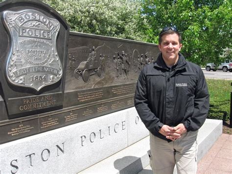 Boston Police Officer With War Injuries Offers Advice To Marathon