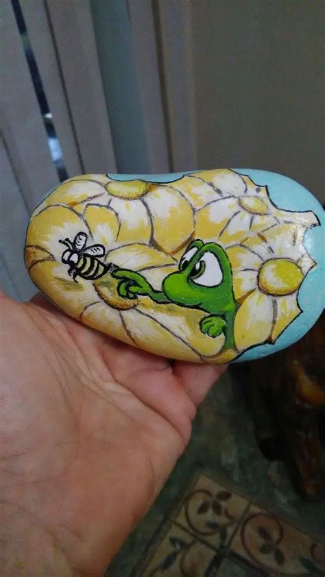 Painted Rocks The Creative Project Thats Sweeping The Nation Frog