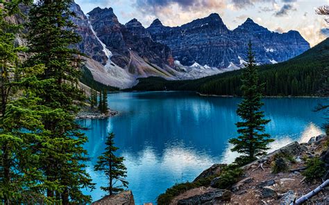 Download Wallpapers Banff Moraine Lake 4k Evening Blue Lake North