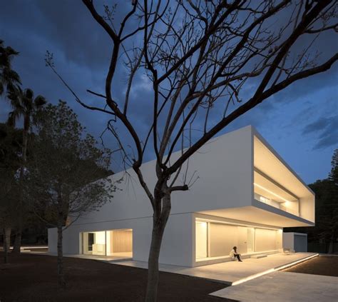 This Minimalist House With 2 Swimming Pools Is Definition Of Minimalist