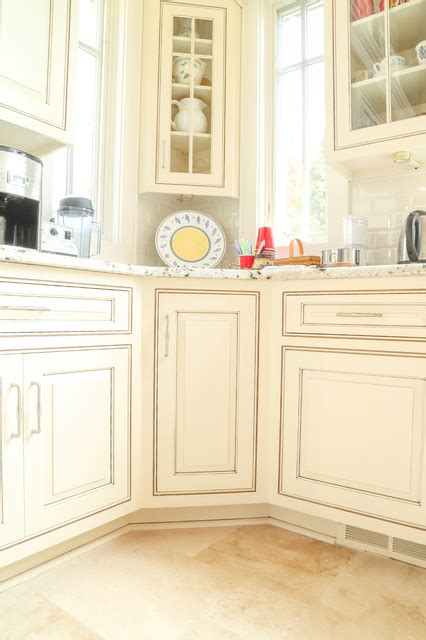 Cream Painted And Glazed Kitchen Cabinets Traditional Nashville