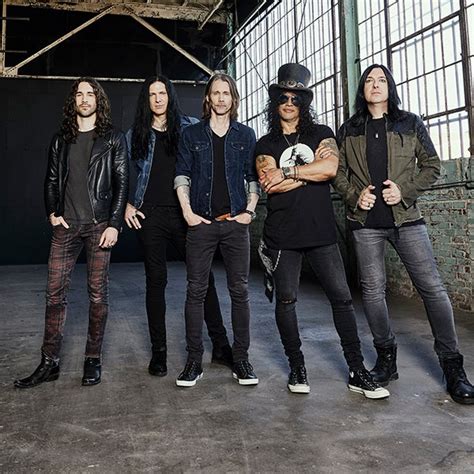Slash Featuring Myles Kennedy And The Conspirators The Pabst Theater