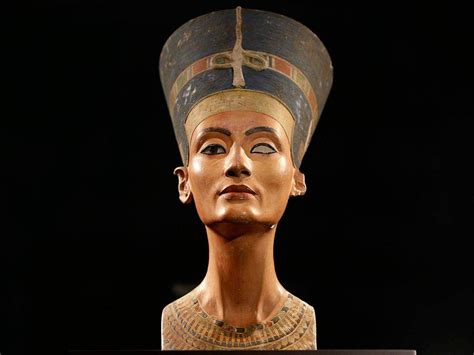 Egyptian Beauty Queen Nefertiti Was Not A Pharaoh British Expert The