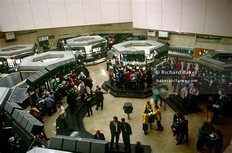 Uk London 90s London Stock Exchange Options Trading Floor Richard