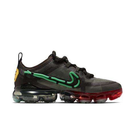 Cactus plant flea market took inspiration from nike's trademark just do it slogan for the distinct style, which is defined by its deconstructed aesthetic. Cactus Plant Flea Market x Nike Air VaporMax 2019 | CD7001 ...