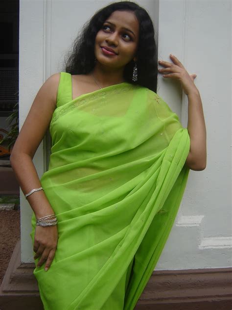 Sri Lankan Popular Teledrama Actress Umayangana Wickramasinghe Hot Photos ~ The Universe Of