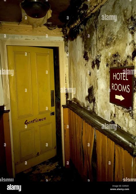 Creepy Hotel Hi Res Stock Photography And Images Alamy