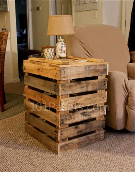 Hand Crafted Pallet Side Table 101 Pallets