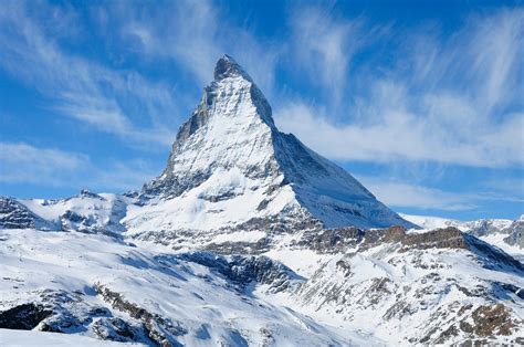The Matterhorn Swiss Mountain Range On A Sunny Winter Day Flickr