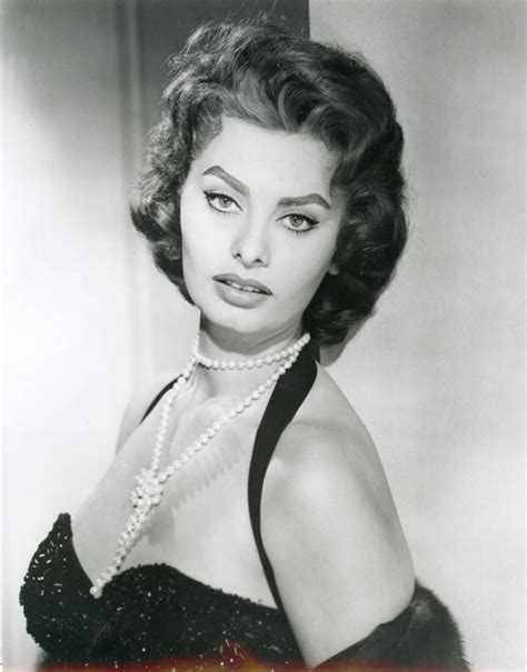 Sophia Loren A Fashion Icon Then And Now Sophia Loren Hot Sex Picture
