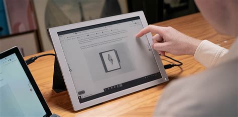 Onyx Made A Portable E Ink Monitor That Can Be Yours For 800 Techspot