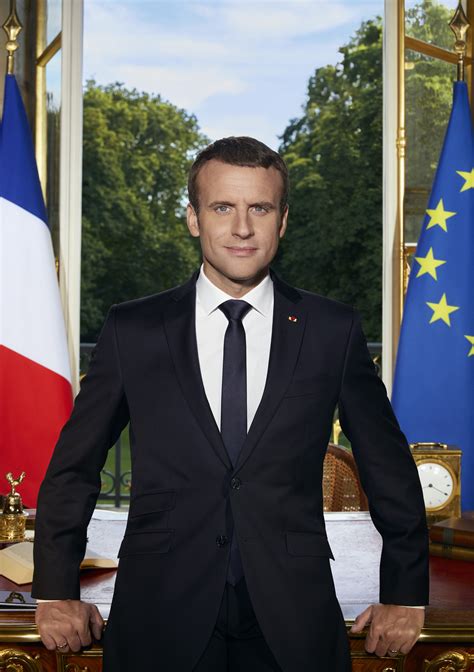 Portrait Officiel Du Président De La République Élysée