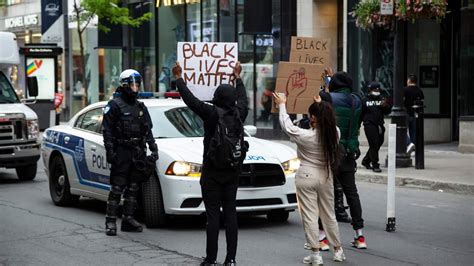 La Manifestation Contre Le Racisme Et La Violence Policière Dheure En Heure Tva Nouvelles