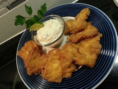 Battered Fish With Tartar Sauce Battered Fish Fish And Meat Tartar
