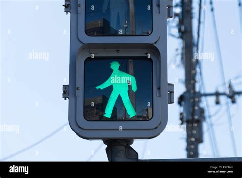 Green Light Man Walking Pedestrian Hi Res Stock Photography And Images