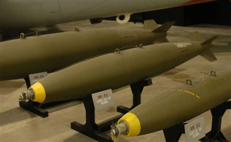 Mk 83 1000lb Bomb Usaf Fighter Jets Aircraft Rocket Weapons Army