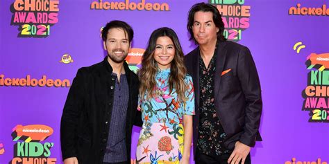 The Cast Of Icarly Had Their First Red Carpet Reunion At The 2021