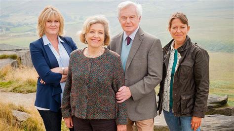 last tango in halifax returning cast confirmed who s back in season 5 british period