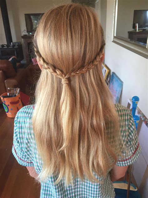 Simple Easy Hairstyle For School Easyhairstyles Cute Hairstyles For